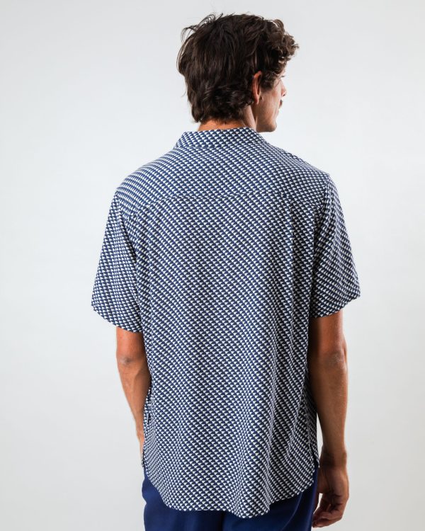 Tramuntana Aloha Shirt Navy À vendre – Image 5